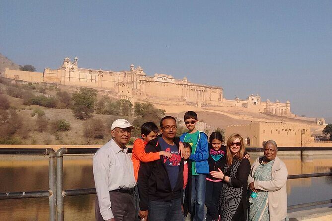 Delhi to Jaipur Private Day Trip by Express Train With Lunch - Practical Considerations