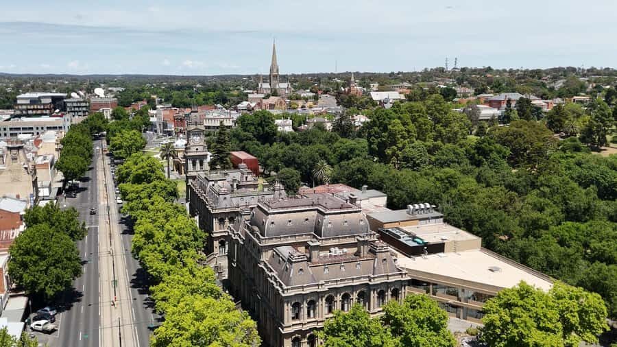 Discover Bendigo Guided Tour with Great Stupa and Cathedral - What to Expect & Practical Details