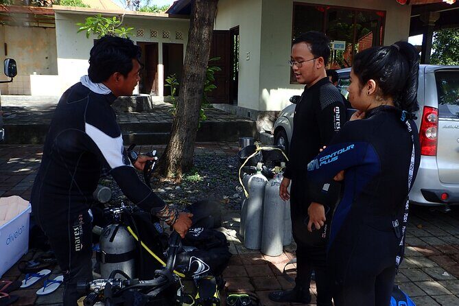 Discover Scuba Diving in Bali with photo and video - FAQs