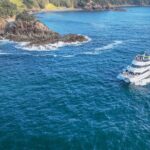 Discover the Bay - Hole in the Rock cruise includes Island Lunch - Weather and Seas: What to Keep in Mind
