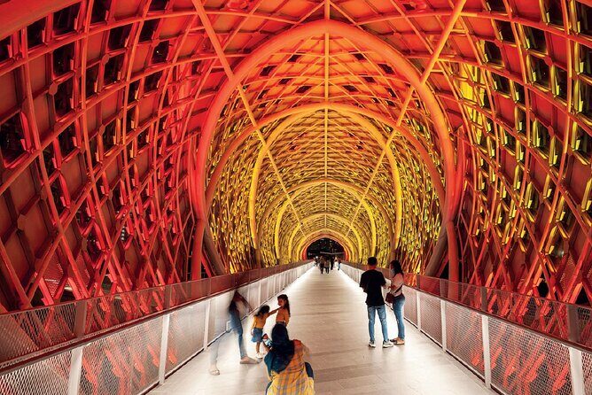 Discover the Magic of Kuala Lumpur under The Lights - Detailed Breakdown of the Itinerary