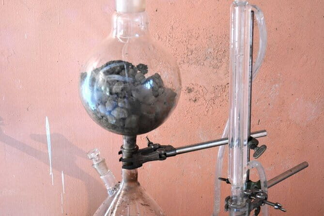 Distillation of Okinawa Herb Essential Oil and Herbal Water - The Distillation Process: How It Works