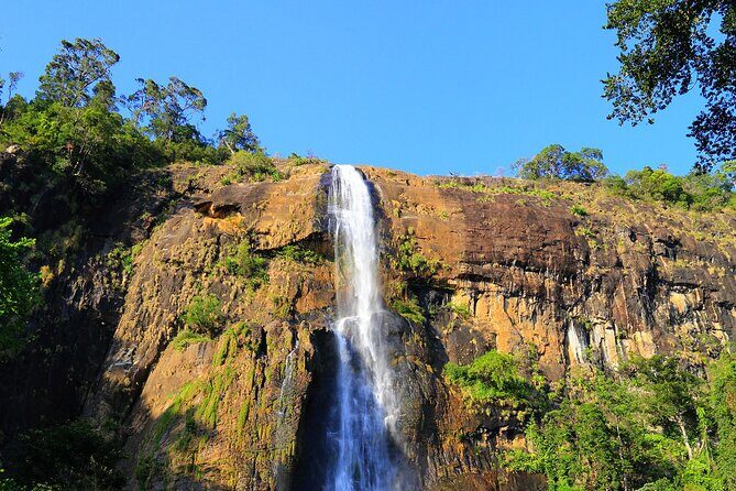 Diyaluma Waterfall Adventure With Local Guide & Lunch - Practical Details and Tips