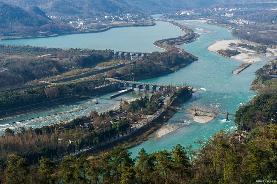 Dujiangyan: Dujiangyan Scenic Area Ticket - What the Tour Includes and How It’s Structured