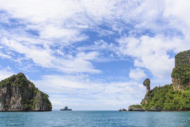 Early Bird Phi Phi and 4 Islands Tour by Speedboat from Krabi - What Makes This Tour Stand Out?