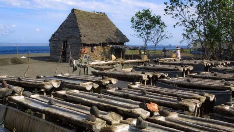 East Bali Full-Day Tour with Kusamba Traditional Salt Making - Discovering East Bali’s Authentic Spirit