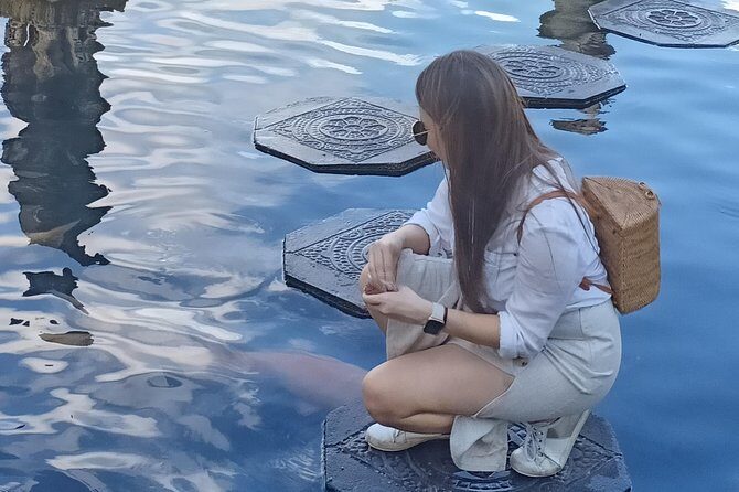 Eastern bali tour. lempuyang temple,tirta gangga,goa lawah, virgin beach. - Transportation and Tour Logistics