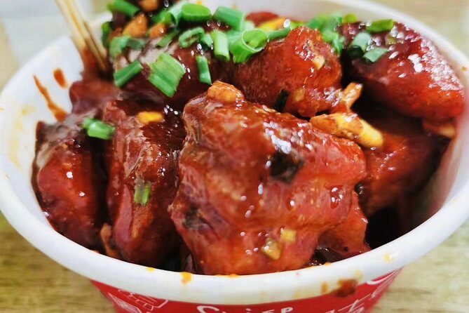 Eat Like a Local: Chengdu Street Food Night Tour - Who Should Consider This Tour?