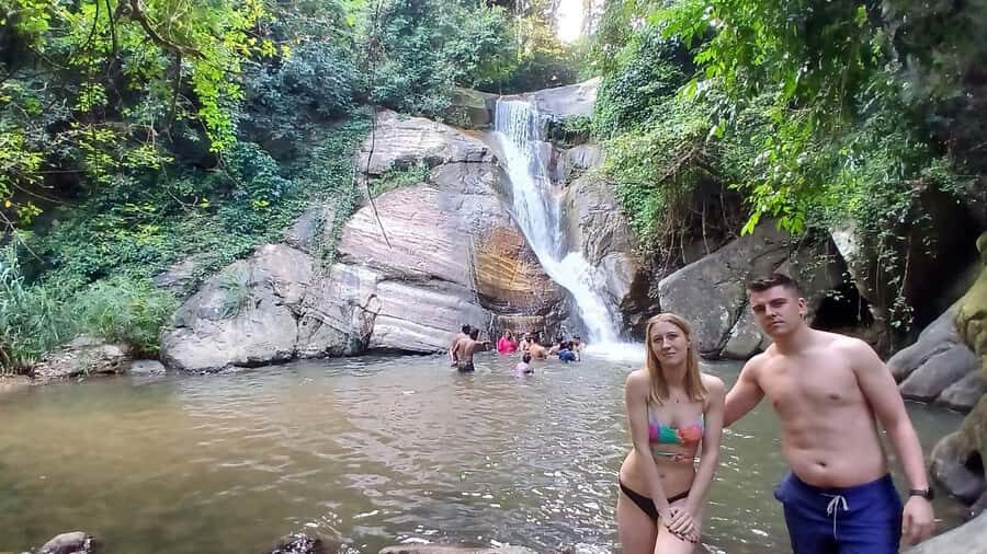 ELLA Lipton Seat Tea Test & Pluck 9Arch, Waterfalls, & Food - Practical Tips and What to Expect