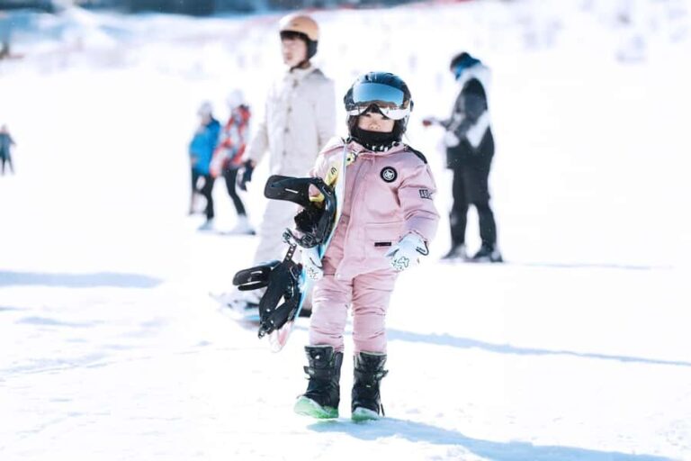 Elysian Ski | Ski Wear+Gear+Moving Walk+ Basic Lesson - Practical Tips for Your Day at Elysian Ski