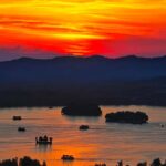 Enjoy Hangzhou Like Lords: West Lakes Boat, Tea, Painting - A Scenic, Slow-Flowing Boat Journey