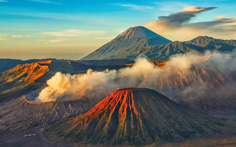 Epic Bromo: Sunrise Viewpoint & Volcanic Sand Sea Jeep Ride - The Itinerary Breakdown