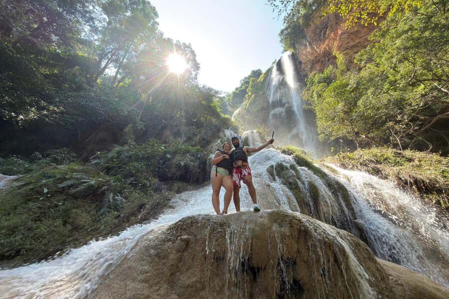 Erawan Waterfall & Kanchanaburi Highlights Private Tour - Exploring the Itinerary