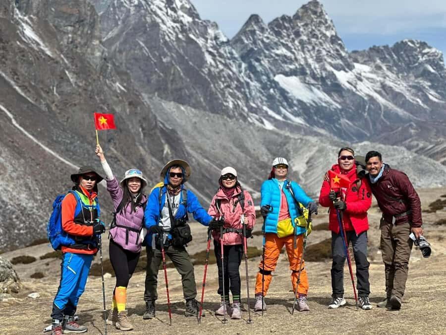 Everest Base Camp Trek  11 Days (Private or Group) - What Makes This Trek Stand Out