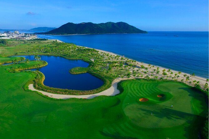 Exclusive Golf Experience at Hainan Jian Lake Blue Bay - Exploring the Experience in Detail