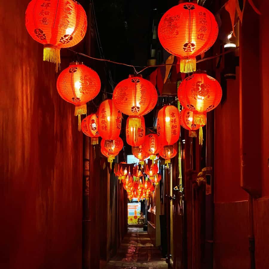 Explore Bangkok's Hidden Alleys, Night Street Market & Sites - Who Is This Tour Best For?