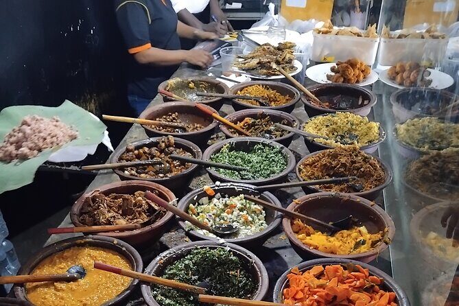 Explore Cultural Colombo and Local Cuisine Tour by Bus - The Itinerary Breakdown