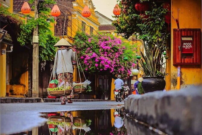 Explore Hoi An Heritage : River boat with Lantern Release - Why This Tour Works
