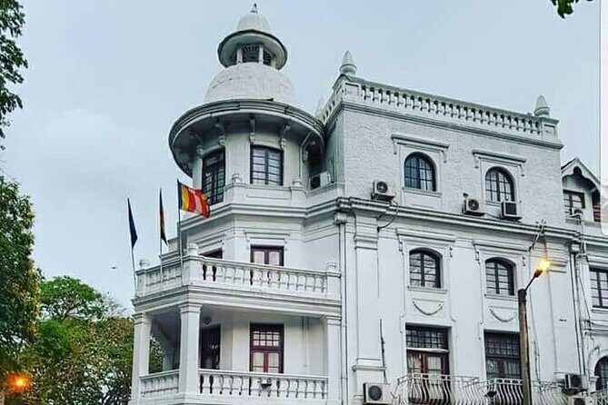 Explore Kandy Day Tour - What You Can Expect from the Transport and Logistics