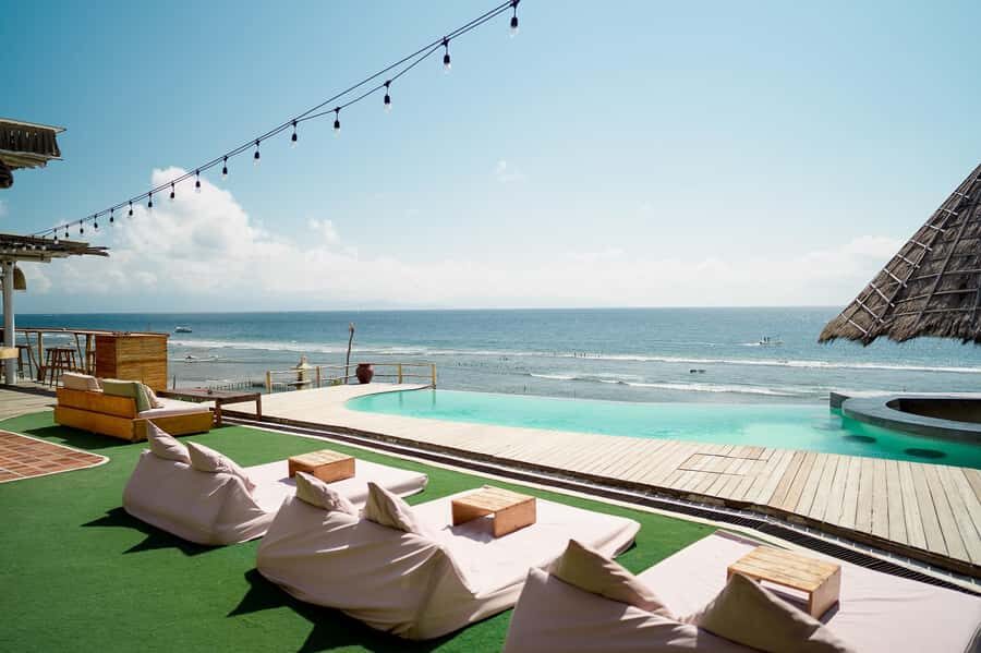 Explore Nusa Penida: Sightseeing Tour with a Local Guide - Detailed Breakdown of the Experience