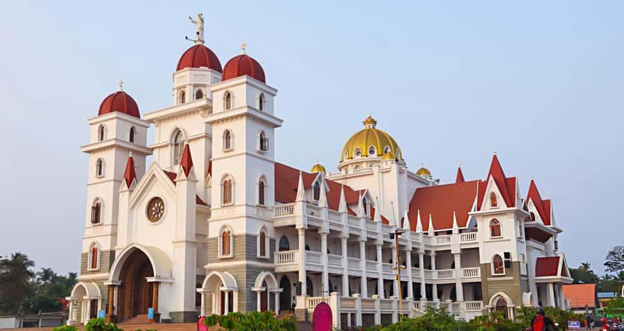 Explore Old Thiruvananthapuram: Guided Walking Tour by Foot - What’s Included and Practical Tips