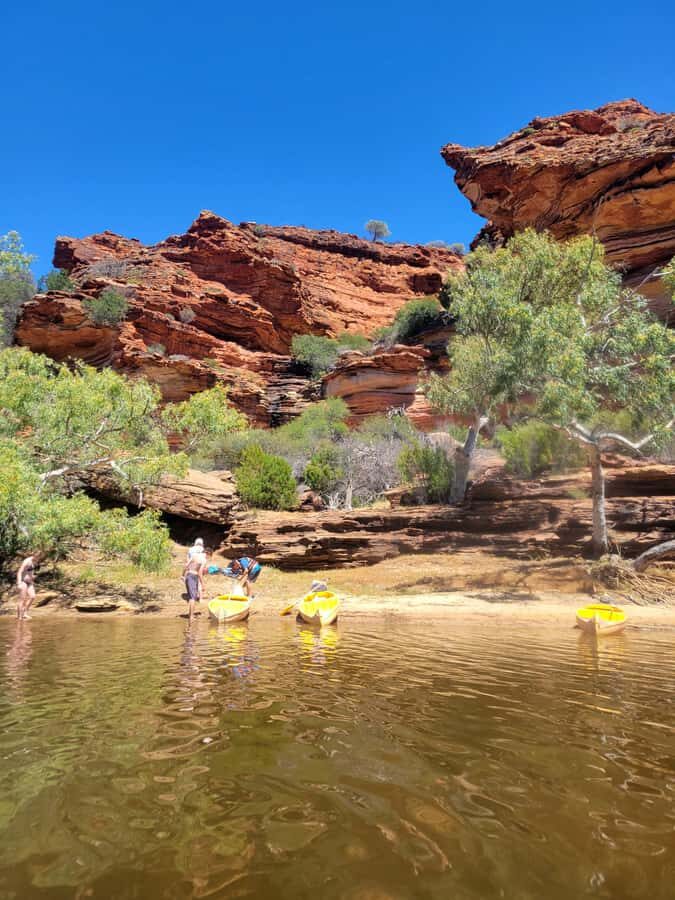 Explore the Hidden Gorges: Kalbarri N.P, 4WD, Hike, Canoe - In-depth Exploration of the Tour Experience