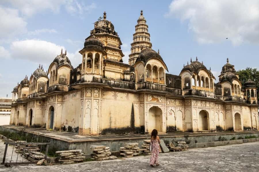 Exploring Ajmer & Pushkar: Full Day Guided Tour with Lunch - Exploring the Religious Sites of Pushkar