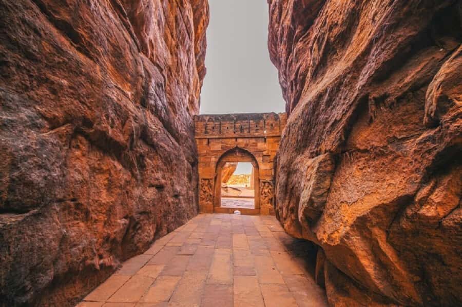 Exploring Badami Wonders: Guided Day Trip with Hotel Pickup - The Practical Side: Logistics, Guides, and Value