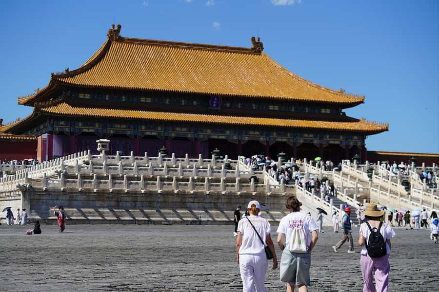 Forbidden City Admission Ticket - With Guide Option - Exploring the Details of the Tour