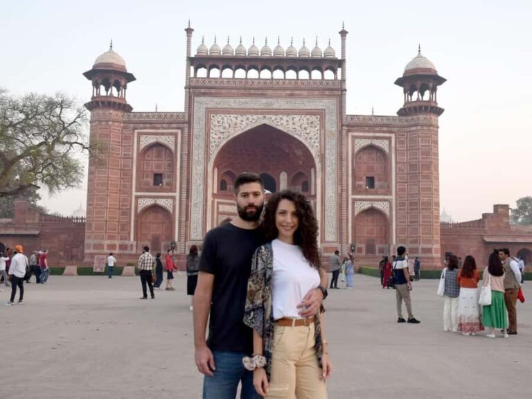 From Agra: Private Taj Mahal & Agra Fort Skip-The-Line Tour - Detailed Breakdown of the Itinerary