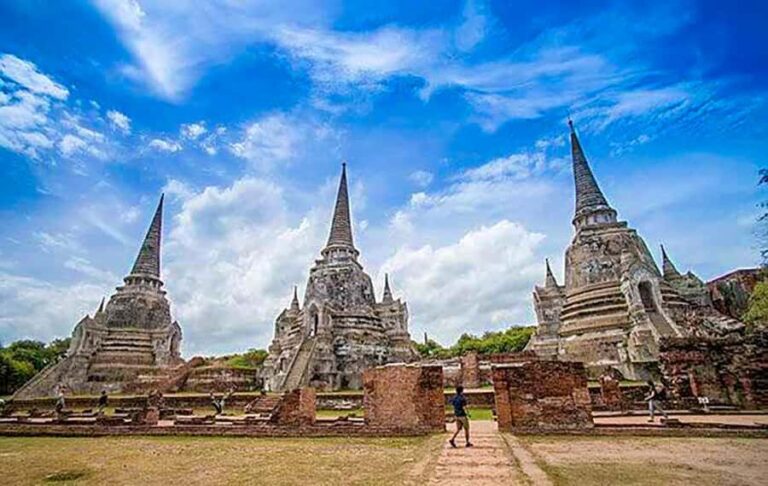 From Bangkok: Tour Ayutthaya + Lunch + Spanish guide - An In-Depth Look at the Ayutthaya Tour Experience
