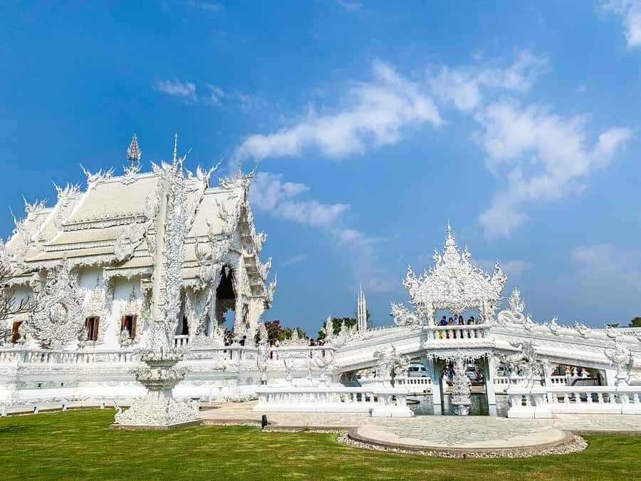 From Chiang Mai: White Temple & Golden Triangle Day Trip - A Detailed Look at the Tour Experience