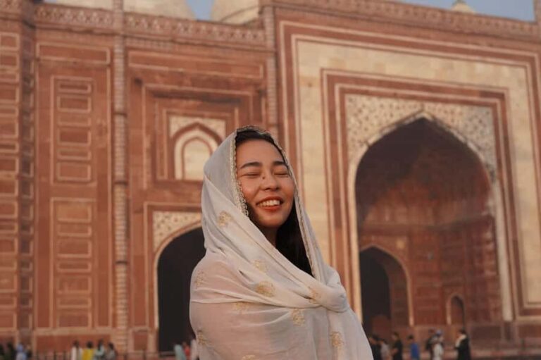 From Delhi: 2-Day Agra & Jaipur Private Golden Triangle Trip - A Journey Through the Golden Triangle: A Detailed Look