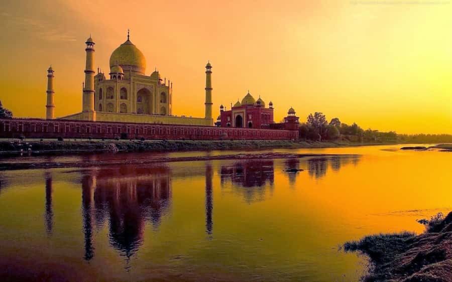 From Delhi: Guided Taj Mahal Tour with Drop at Jaipur - An In-Depth Look at the Tour Experience