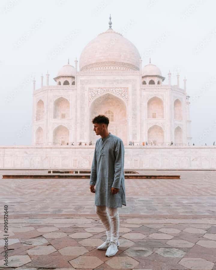 From Delhi: Taj Mahal & Agra Private Day Trip with Transfers - Practical Details and Tips