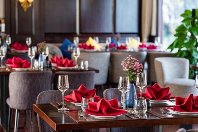 From Hanoi: 2-Day Luxury Cruise on Lan Ha Bay with Balcony Cabin - What Makes This Tour Stand Out?