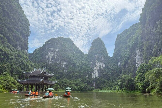 From Hanoi: Day Trip to Trang An Scenic Landscape & Hoa Lu - FAQs