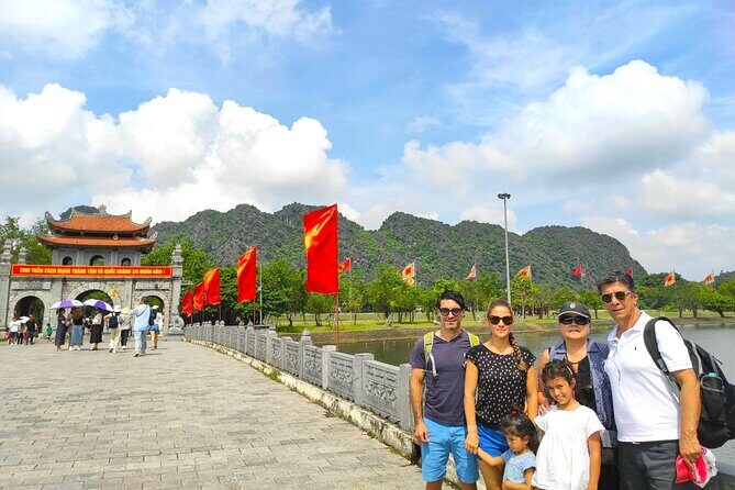 From Hanoi: Private Day Trip to Incense Village, Hoa Lu & Tam Coc - Overall Experience and Value