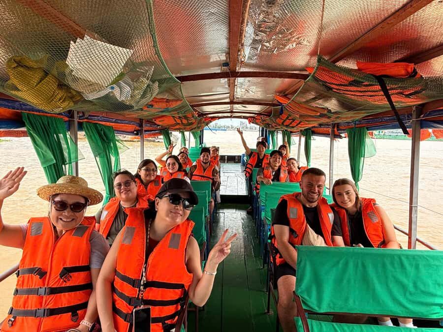 From HCM: Cu Chi Tunnels & Mekong Delta Coconut Village Tour - Lunch: A Taste of Southern Vietnam
