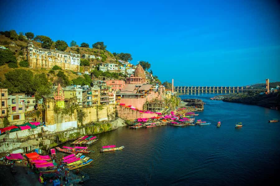 From Indore:- Full Day Omkareshwar Jyotirlinga Guided Tour - What the Tour Offers in Terms of Experience