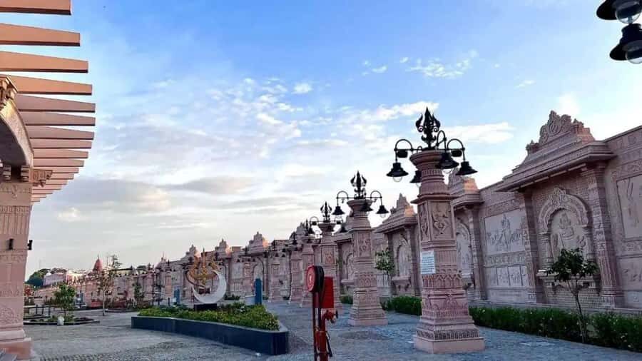 From Indore:- Ujjain Mahakaleshwar Jyotirlinga Guided Tour - What Makes This Tour Stand Out?