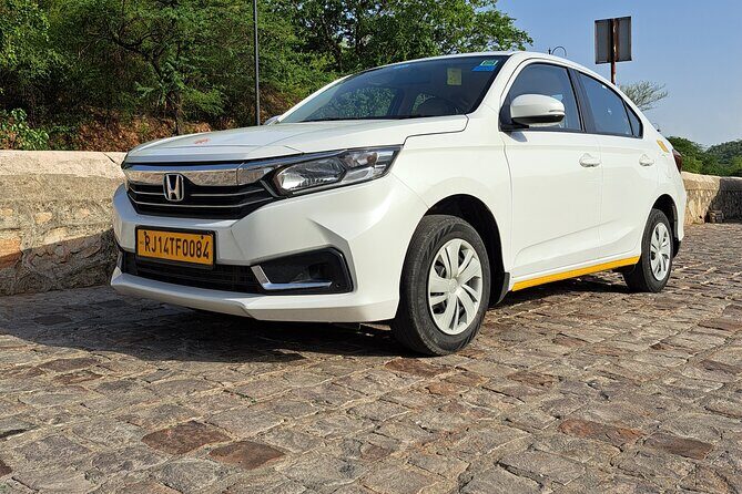 From Jaipur: Private Transfers Cab To Agra with Sightseeing Stops - Who Will This Tour Suit Best?