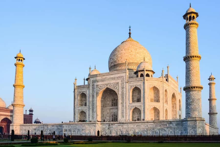 From Jaipur: Taj Mahal and Agra Fort Tour with 5* Lunch - Transport & Guide Experience