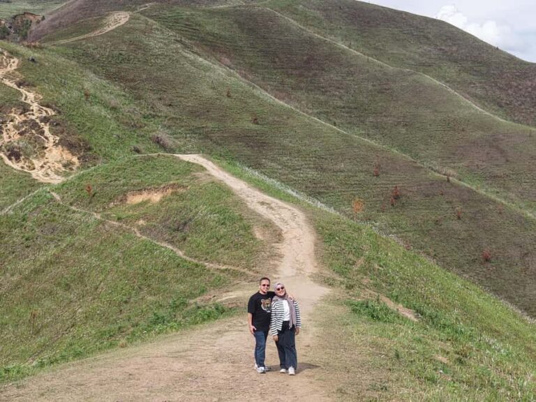 From Medan: 3-Day Lake Toba & Samosir Island Tour - Majestic Sipiso-piso Waterfall and Scenic Stops