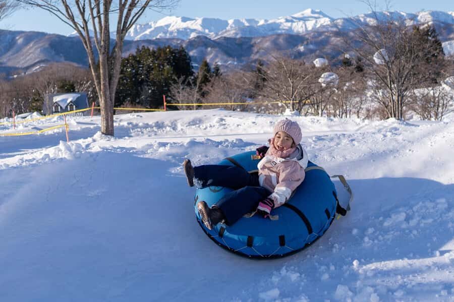 From Nagoya: Snow Day in the Japan Alps & Shirakawago - Snow Fun in the Hirugano Highlands