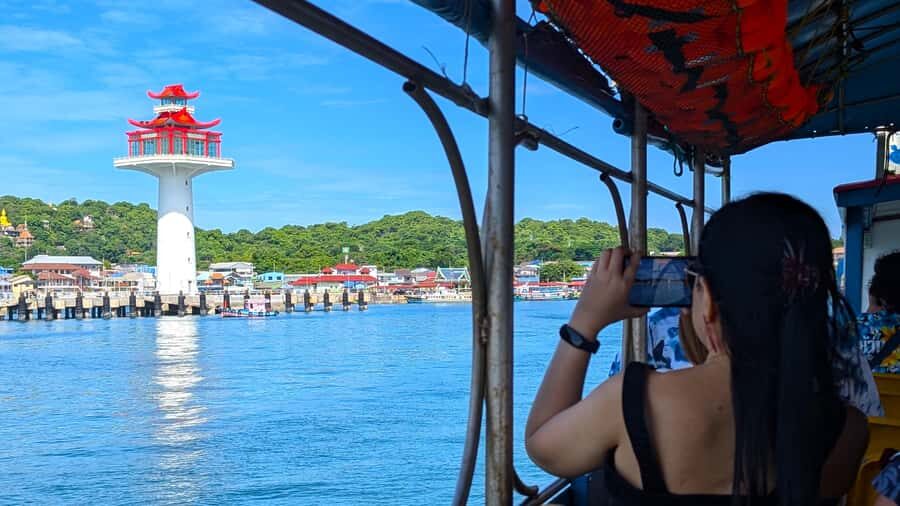 From Pattaya: Day Tour Koh Sichang Island with Tuktuk Tour - Detailed Itinerary Breakdown