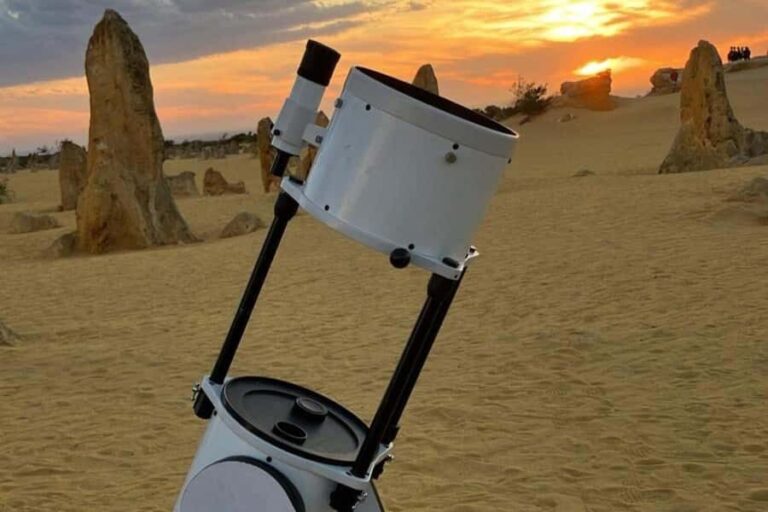 From Perth: Pinnacles Sunset and Stargazing Tour with Dinner - Deep Dive into the Itinerary and Experience