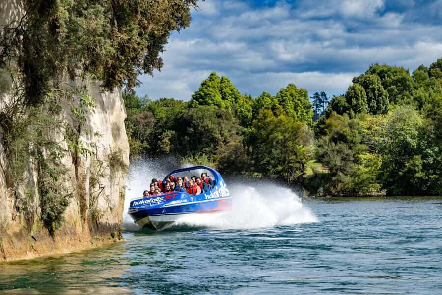 From Rotorua - WAI-O-TAPU - WAIKITE Pool & HUKA FALLS Cruise - What Makes This Tour Stand Out
