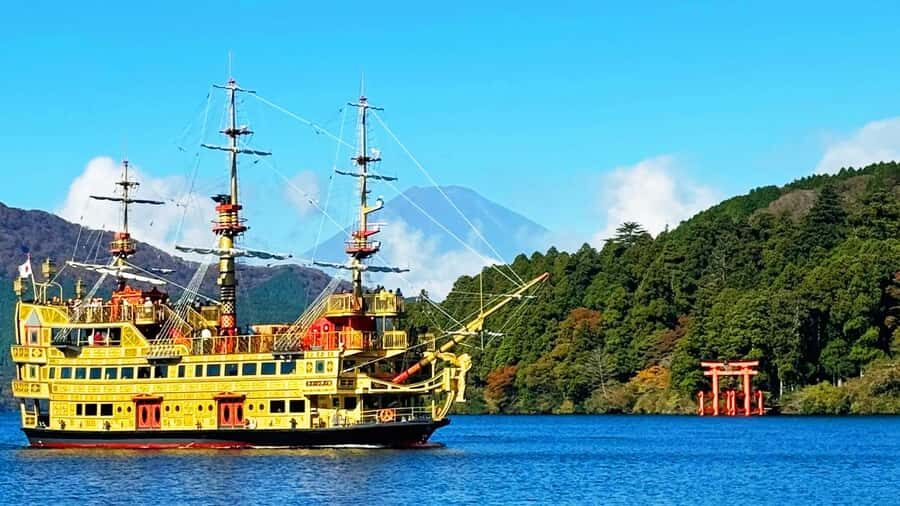 From Tokyo to Mt.Fuji Hakone: Ropeway,Lake Ashi and Volcano - What’s Included and What to Keep in Mind