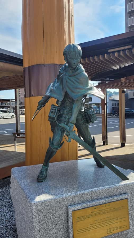 Fukuoka: Luxe Private Attack on Titan Tour to Hita and yama - What Makes This Tour Stand Out?